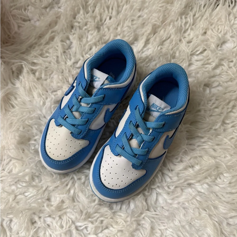 Nike kids low